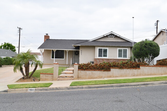 Building Photo - 461 N Nearglen Ave