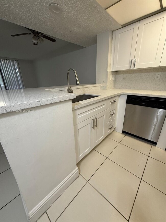 Building Photo - 8255 SW 152nd Ave