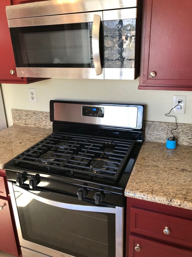 Foto del edificio - 10910 Summerdale Way