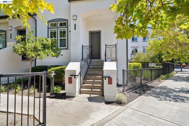 Foto del edificio - 7981 Bellina St