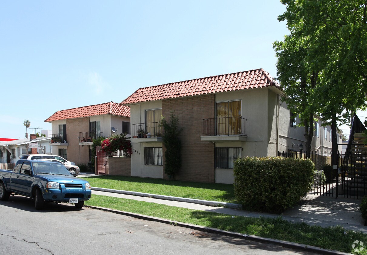 Foto principal - 4267 44th St