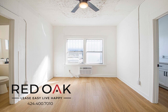 Building Photo - 719 Heliotrope Dr