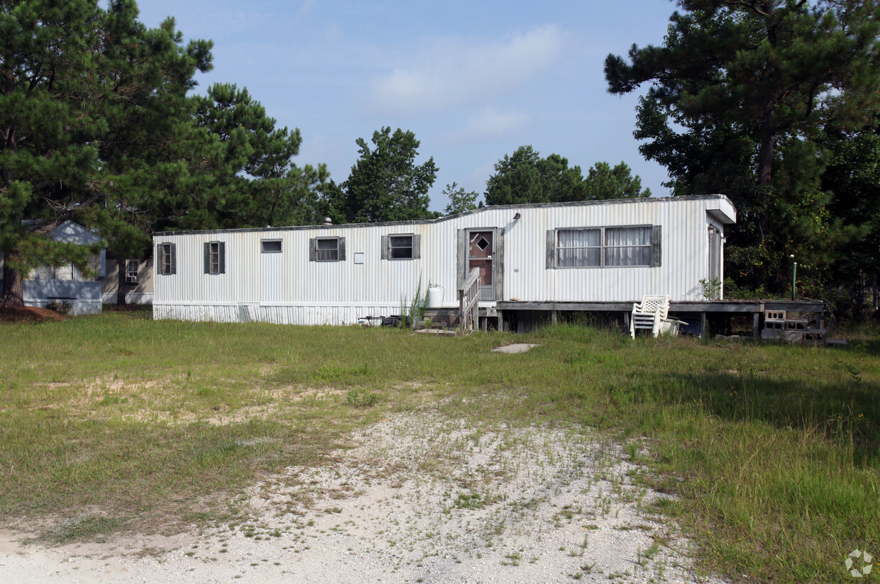 Foto principal - Green Acres Mobile Home Park