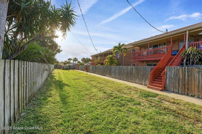 Foto del edificio - 923 S Colonial Ct