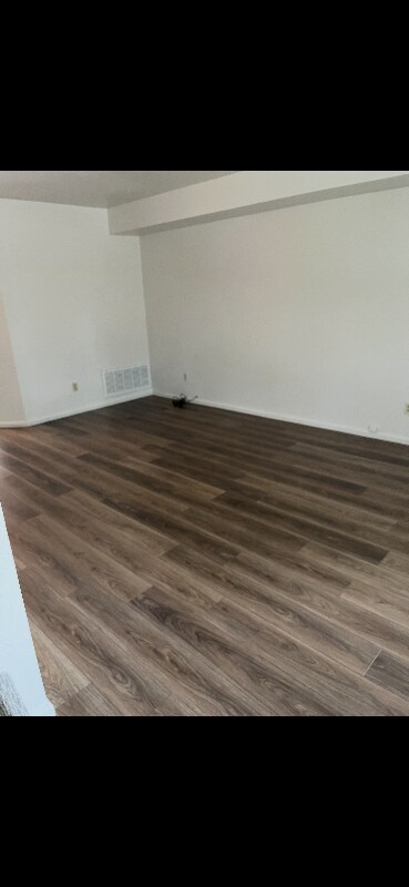 Foto del edificio - 5275 Columbine Ln