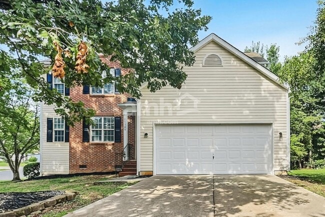 Building Photo - 13305 Flowing Brook Ct