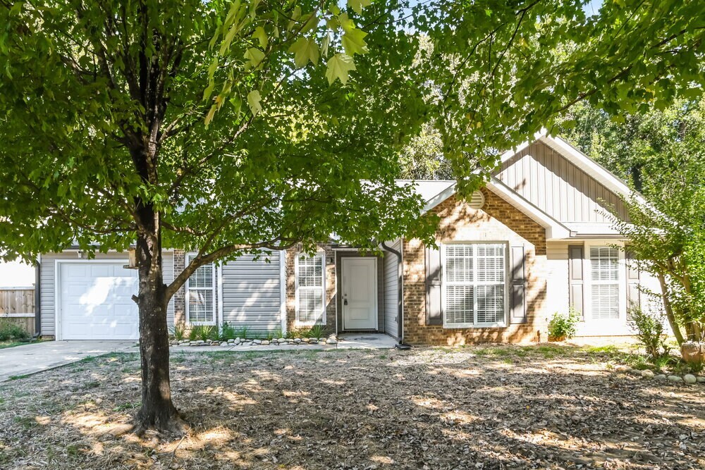 Primary Photo - 5902 White Cliffs Dr