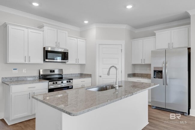 Building Photo - 8984 Chabo Cir