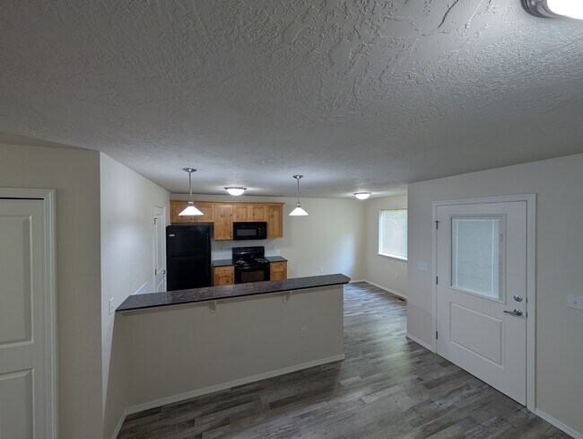 Foto del edificio - 1360 S Edgewater Cir