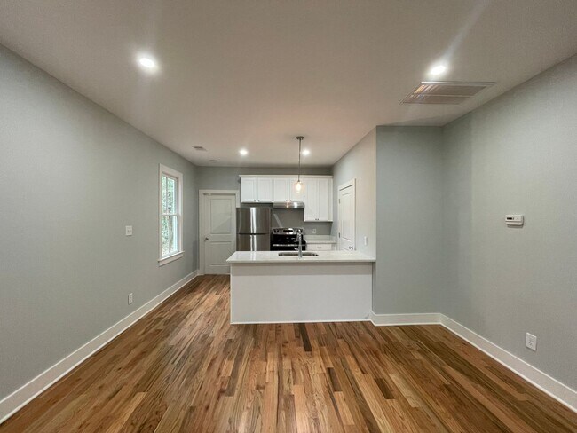 Foto del edificio - Brand New One Bedroom Units - Section 8 Only!