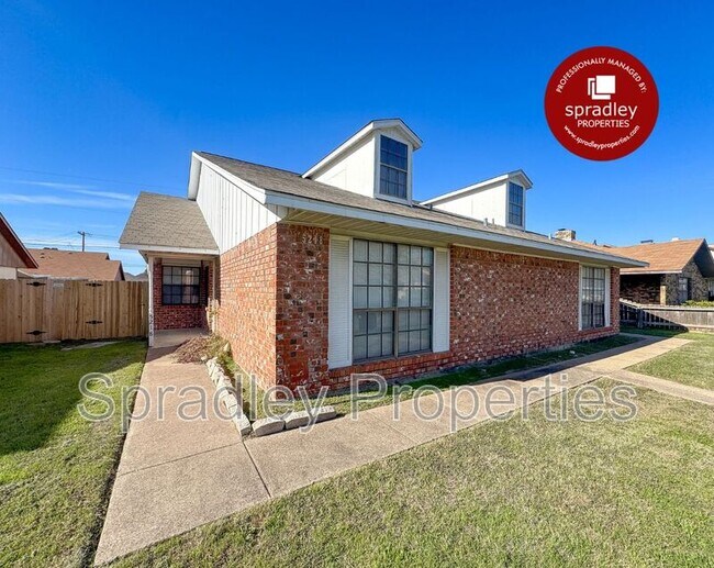 Foto del edificio - 5218 Davy Crockett