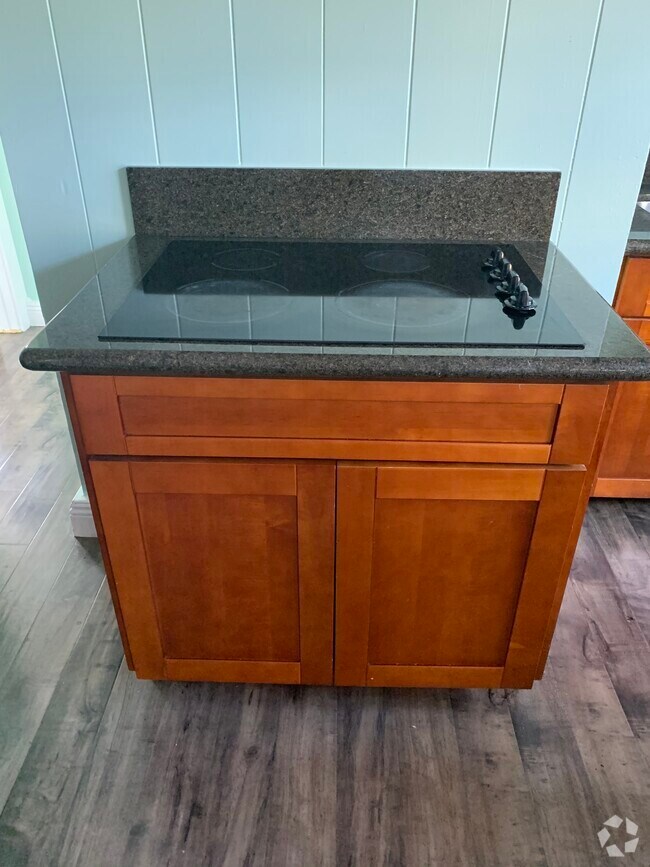 Wilhelmina Rise Apartments under 400 Honolulu, HI 3 Rentals