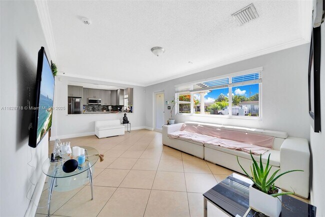 Foto del edificio - 1360 W 4th Ln