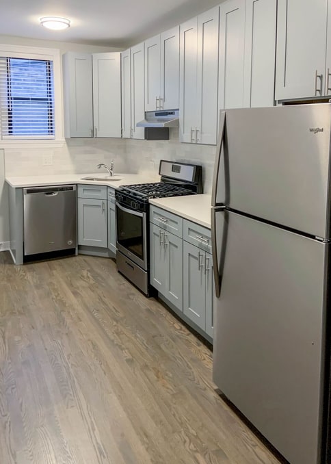 Building Photo - 613 W Melrose St