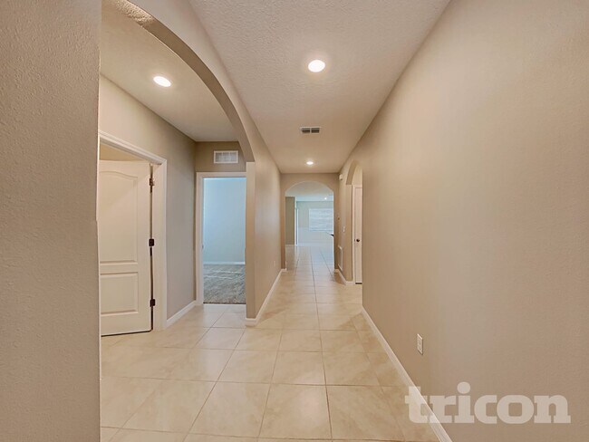 Building Photo - 3744 Moonflower Ln