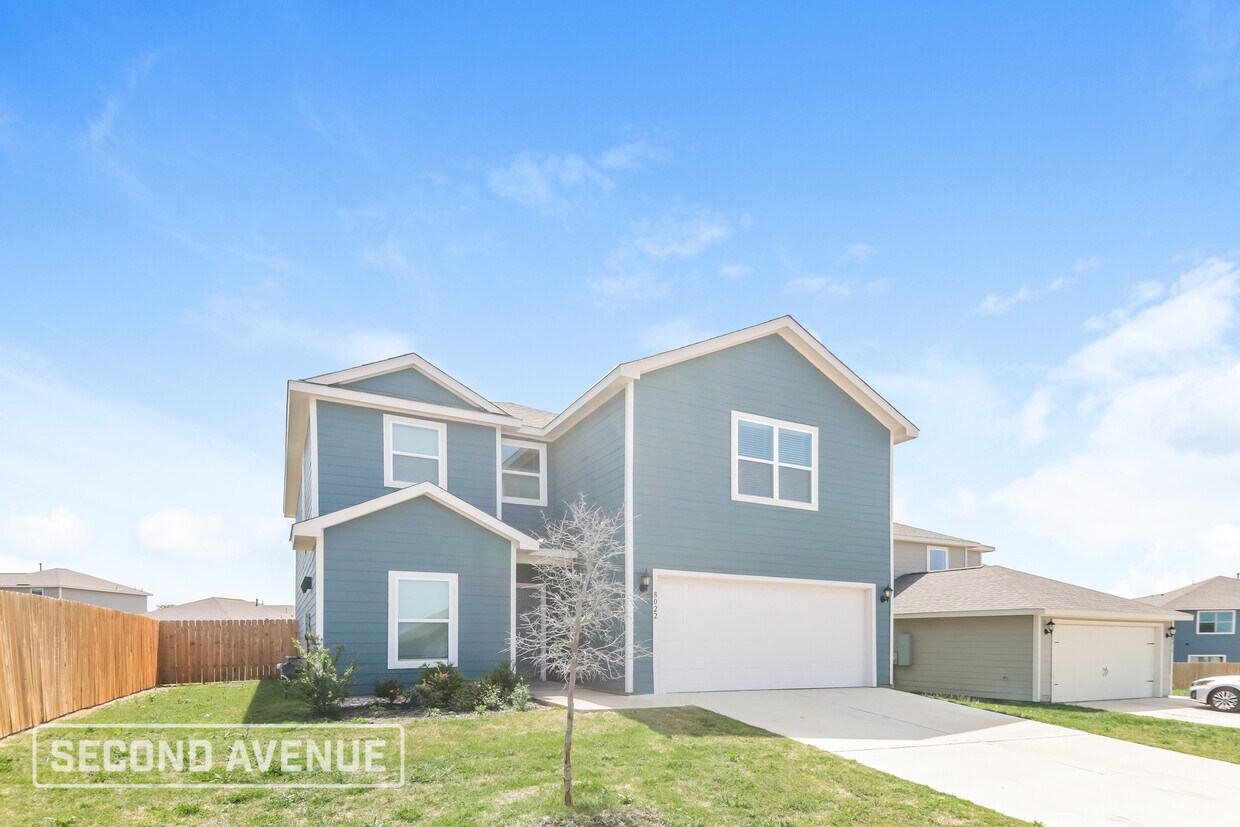 Foto principal - 8022 Big Timber Trail