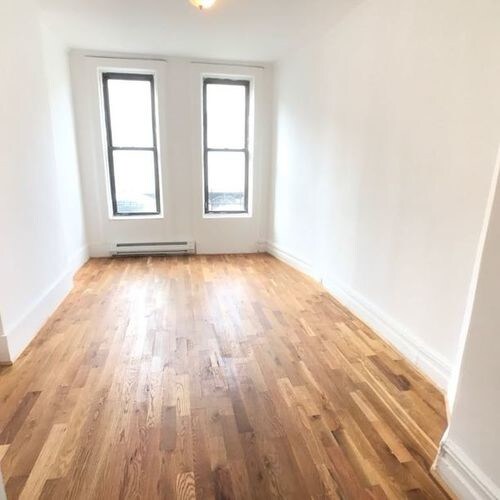 Primary Photo - 1277 Nostrand Ave