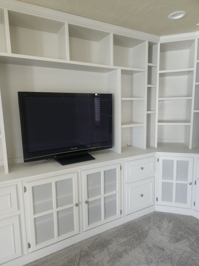 Building Photo - 5699 West Hidden Springs Drive