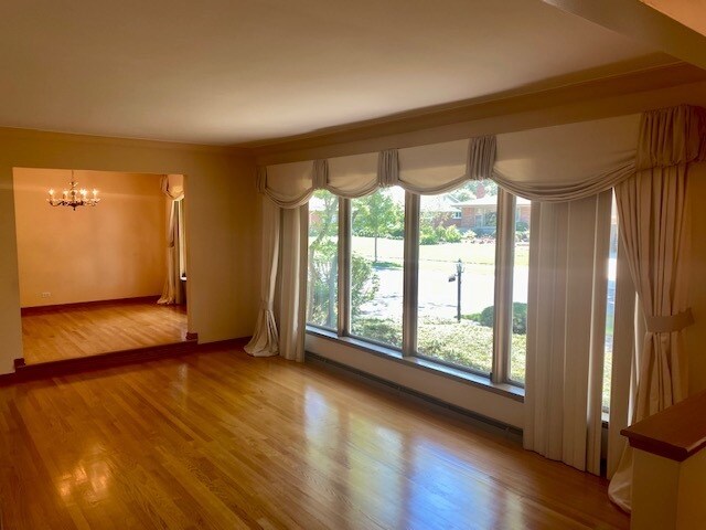 Foto del edificio - 5131 Clausen Ave