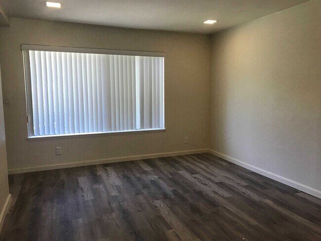 Foto del edificio - 28035 Ridgebluff Ct