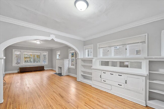 Foto del edificio - 1507 N Oliver Ave