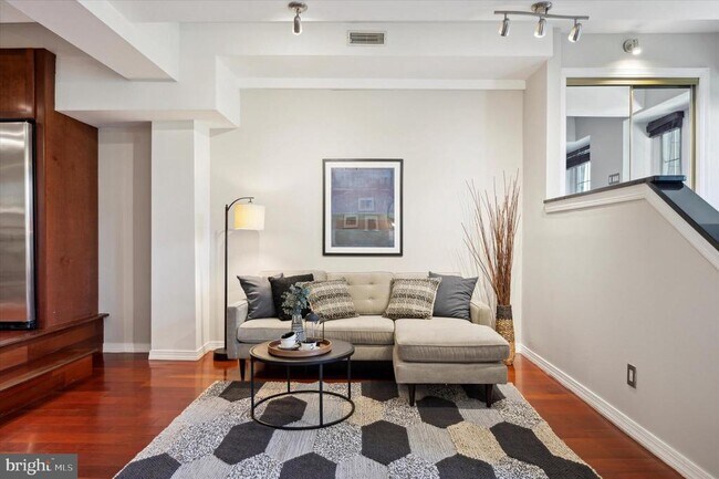 Foto del edificio - 844-46 N 29th St