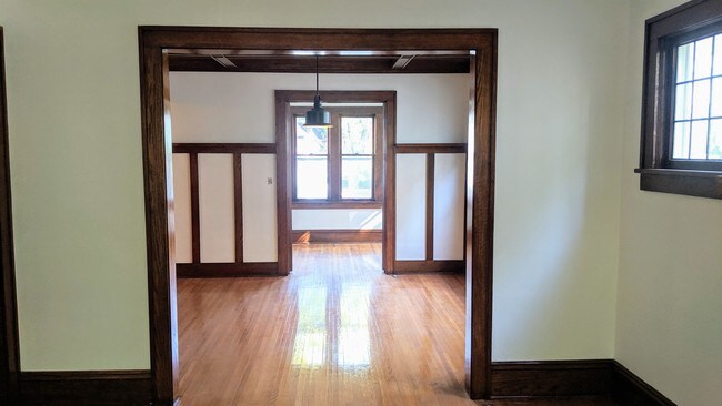 Foto del edificio - 2849 Irving Ave S