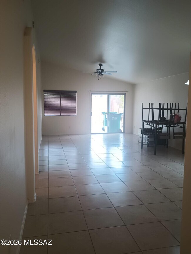 Foto del edificio - 2414 W Monet Way