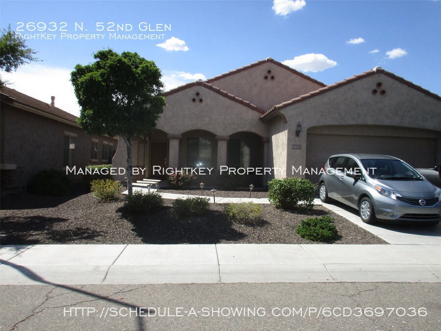 Come home to Stetson Valley House Rental in Phoenix, AZ
