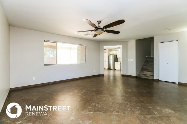 Building Photo - 41889 W Sunland Dr