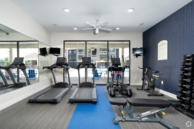 Building Photo - Aventura at Wentzville Building Photo - Aventura at Wentzville