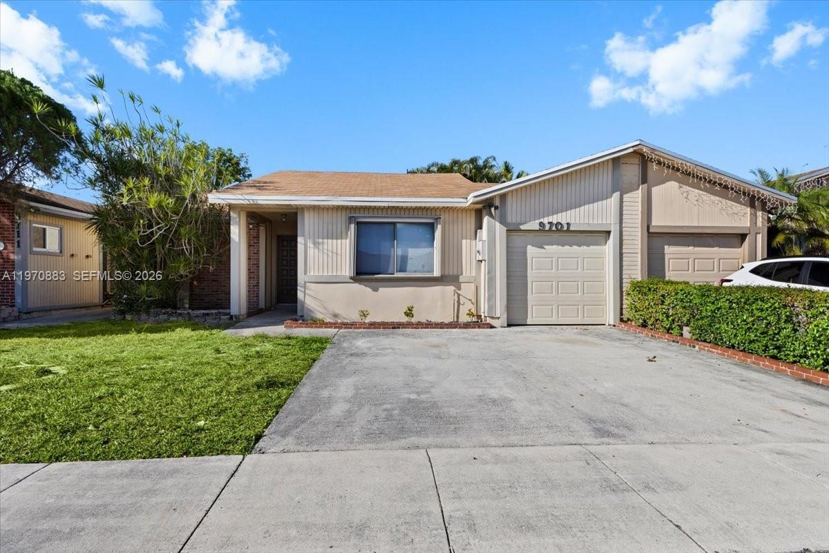 Photo - 9701 West Daffodil Lane Apt #1, Miramar, FL 33025 - 3 BR 2 BA villa