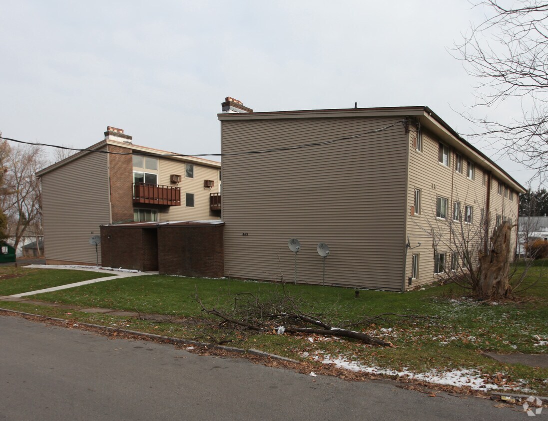 Foto del edificio - 449-451 Lillian Ave