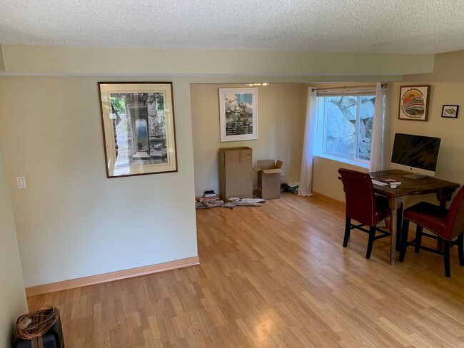 Building Photo - 9900 NE 124th St, #B131, Kirkland, WA 98034