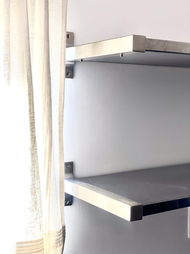 Foto del edificio - Remodeled Modern ADU 1-Bed + 1-Bath (prime...
