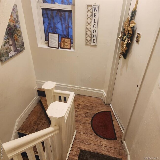 Building Photo - 80 Elliott Ave