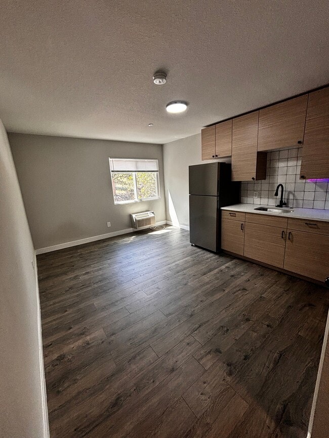 Photo - 27902 Meadow Dr Apartments