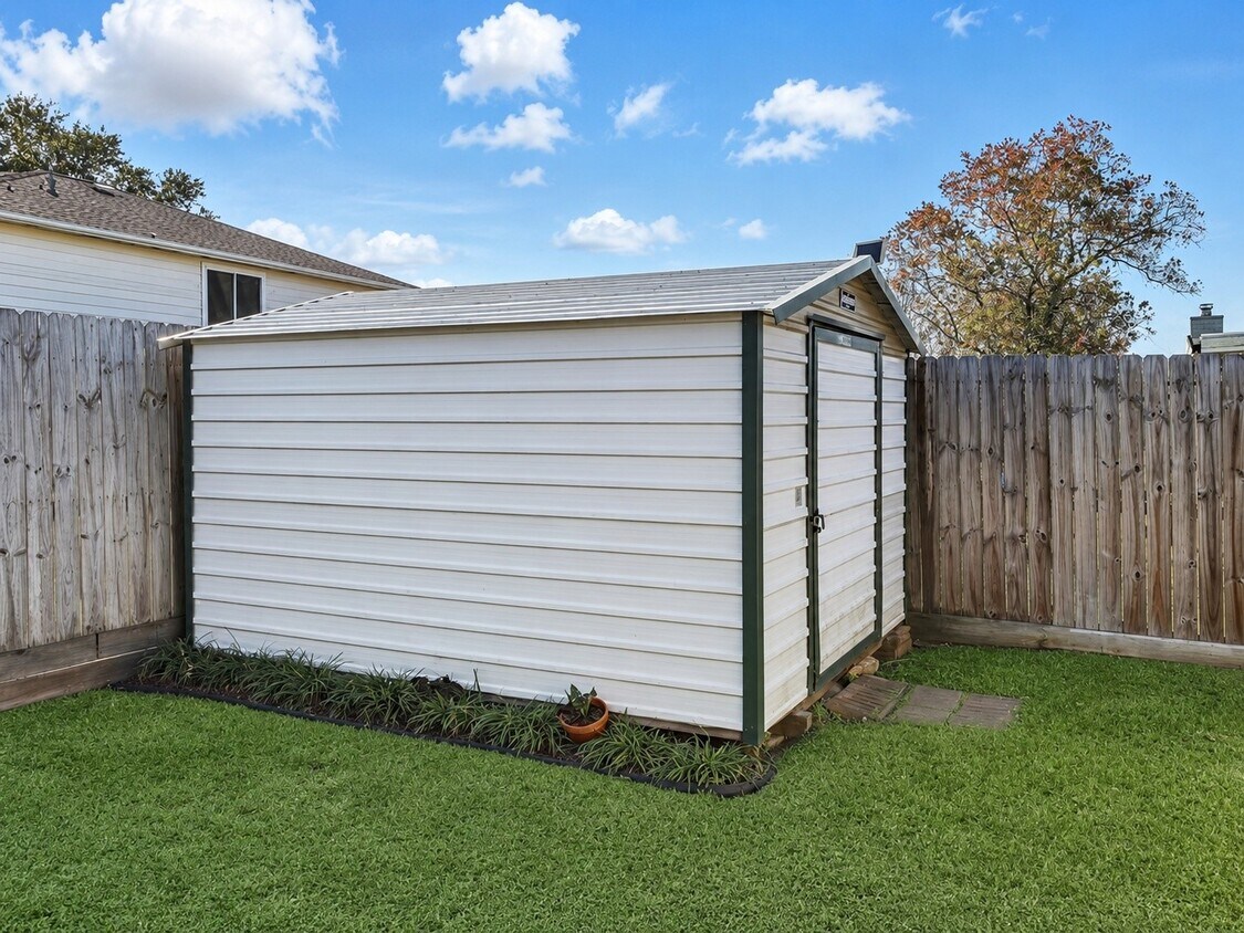 Foto del edificio - 4508 Stonebridge Dr