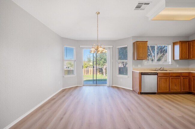 Foto del edificio - Charming 3-Bedroom, 2-Bath Single-Story Home in Round Rock
