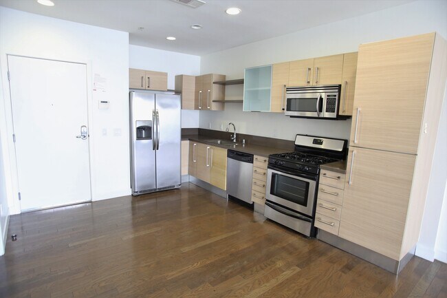 Building Photo - 1234 Wilshire Blvd