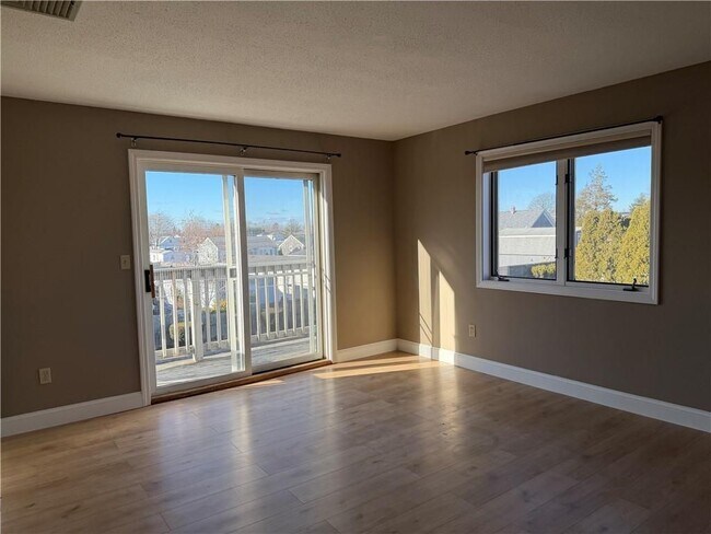 Foto del edificio - 724 Beverage Hill Ave