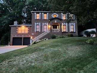 Building Photo - 15690 Pike Trail