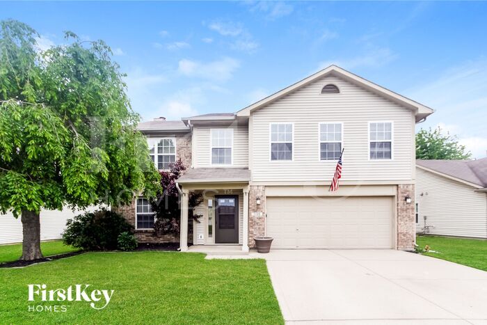 Foto principal - 7156 Bracken Ln