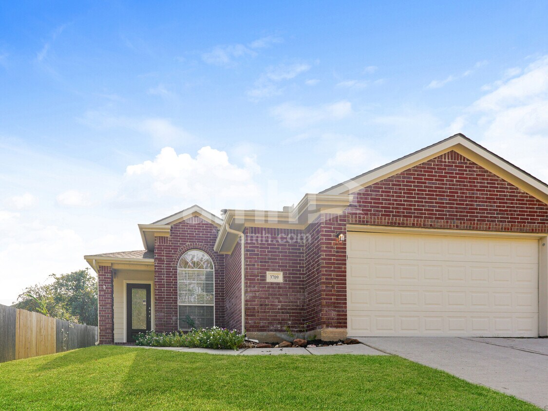 Foto principal - 3709 Breckenridge Dr