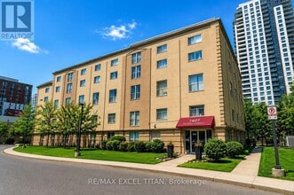 Building Photo - 1407 Dupont St
