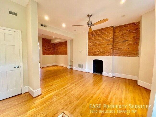 Building Photo - 1846 Ingleside Terrace NW
