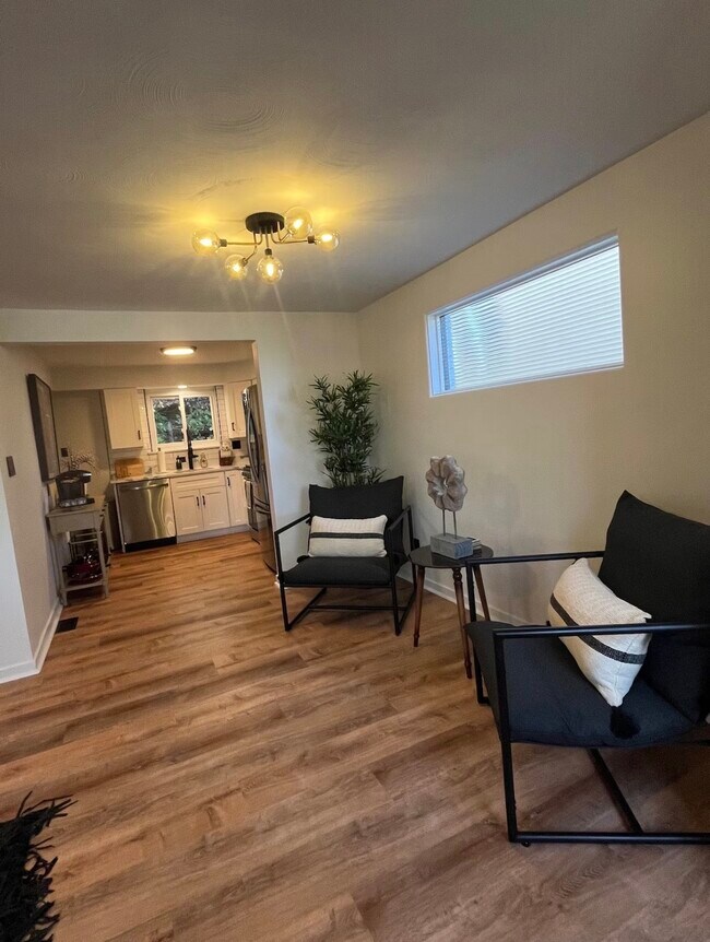 Foto del edificio - 6523 Jackson St