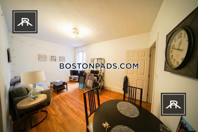 Foto del edificio - 2 bedroom in Brookline MA 02118