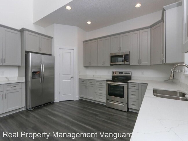 Building Photo - 3 br, 2.5 bath House - 21 W Orlando St