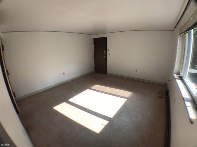 Foto del edificio - 5923 Howe St